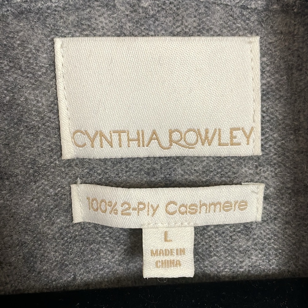 Cynthia Rowley 100% 2-Ply Cashmere Shawl Collar Cardigan Sweater L Gray Cozycore - Picture 3 of 12